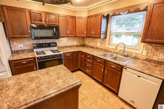 1431 County Road 1004, Bardwell, KY 42023