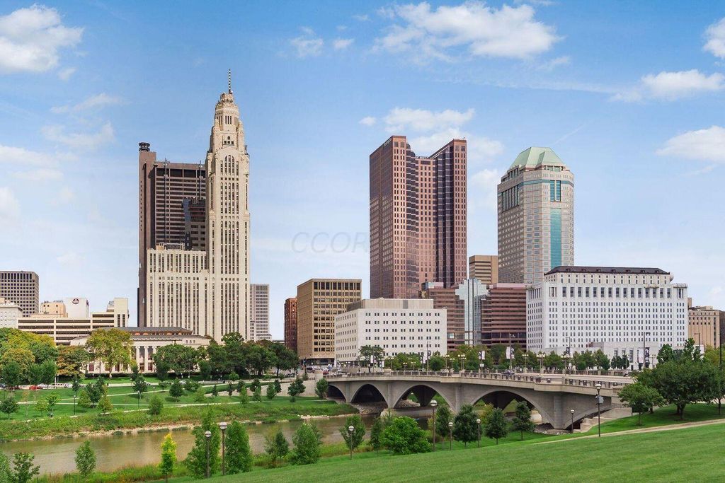 50 W Broad Street, 3003, Columbus, OH 43215