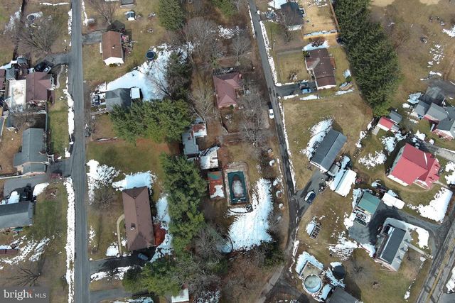 111 S GEORGIA ST, Ridgeley, WV 26753