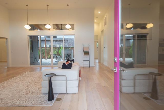 18870 Old Bridge Road, Jamestown, CA 95327