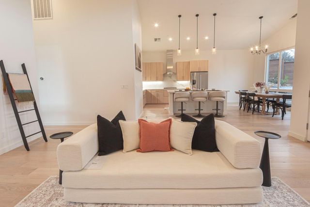 18870 Old Bridge Road, Jamestown, CA 95327