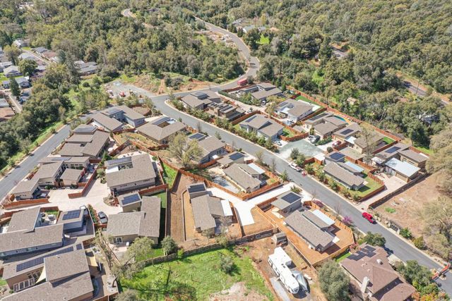 18870 Old Bridge Road, Jamestown, CA 95327