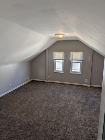 28827 Wauketa Avenue, Warren, MI 48092