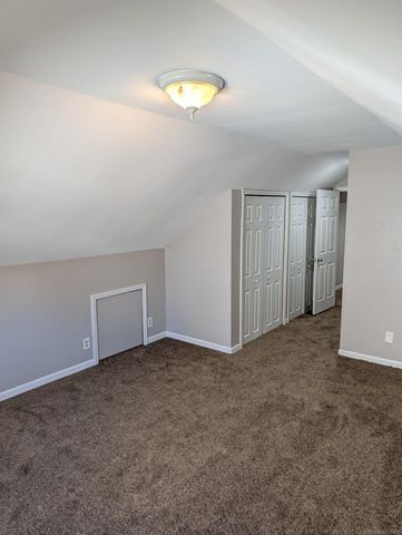 28827 Wauketa Avenue, Warren, MI 48092