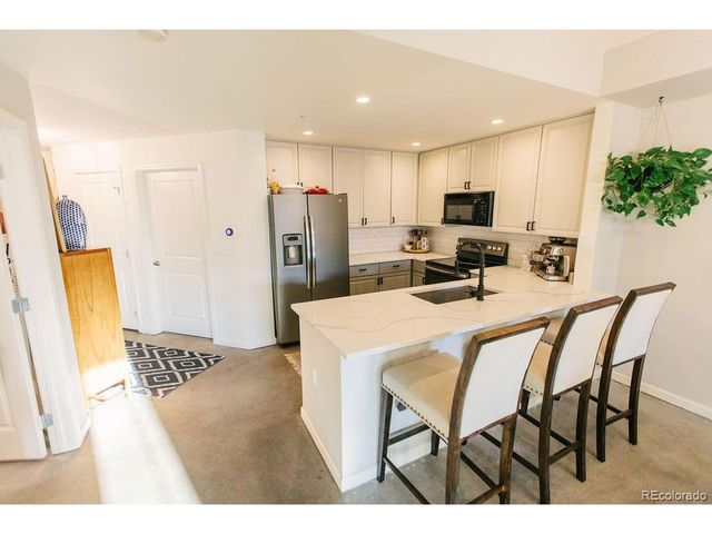 925 N Lincoln St 4D, Denver, CO 80203