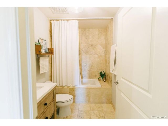 925 N Lincoln St 4D, Denver, CO 80203