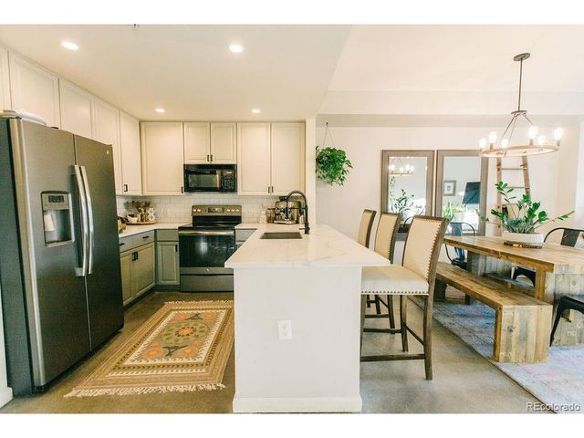 925 N Lincoln St 4D, Denver, CO 80203