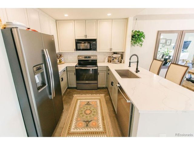 925 N Lincoln St 4D, Denver, CO 80203