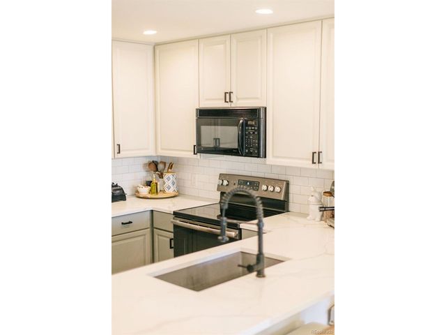 925 N Lincoln St 4D, Denver, CO 80203