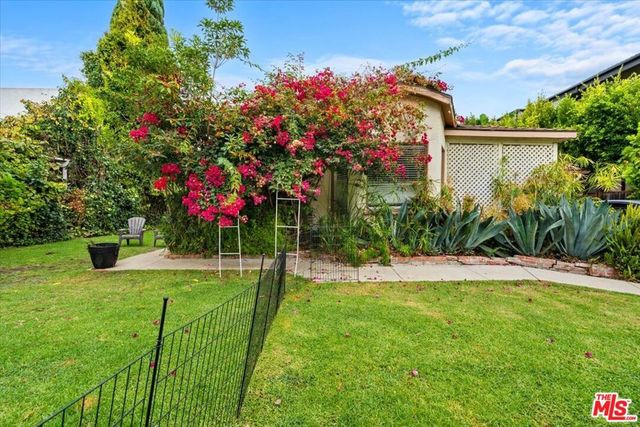 1365 Palms Boulevard, Los Angeles, CA 90291