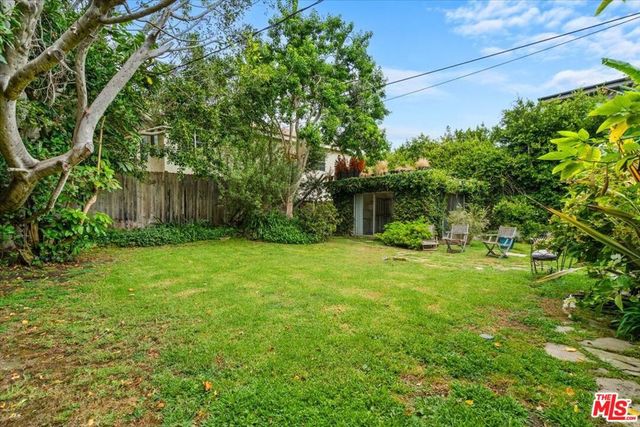 1365 Palms Boulevard, Los Angeles, CA 90291