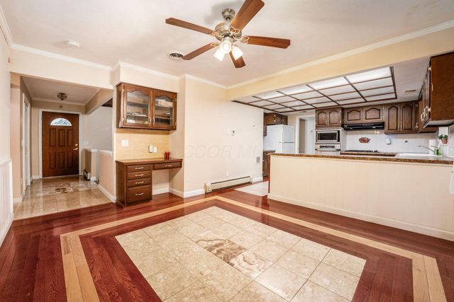 7373 Harlem Road, Westerville, OH 43081