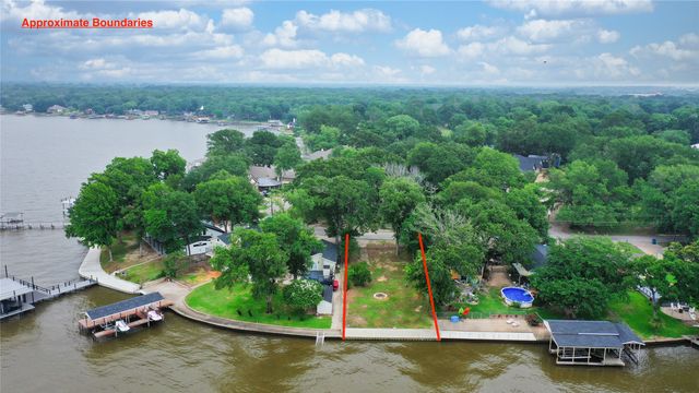 278 Harbor Drive, Gun Barrel City, TX 75156