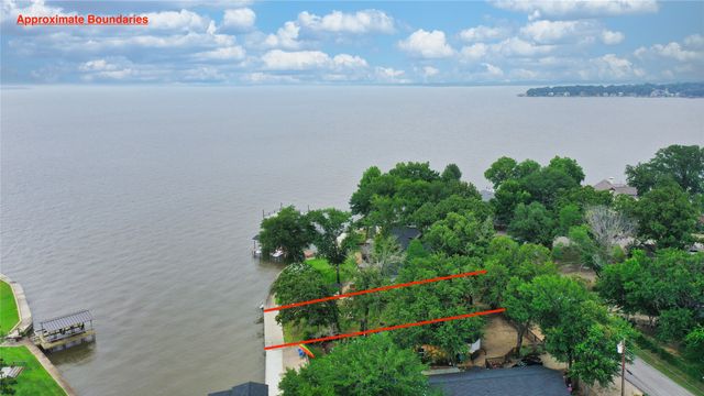 278 Harbor Drive, Gun Barrel City, TX 75156