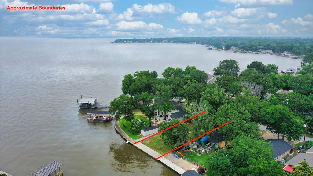 278 Harbor Drive, Gun Barrel City, TX 75156