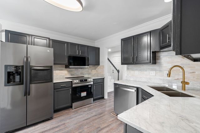 105 Horseshoe Ct, Mount Juliet, TN 37122