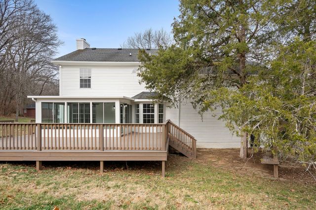 105 Horseshoe Ct, Mount Juliet, TN 37122