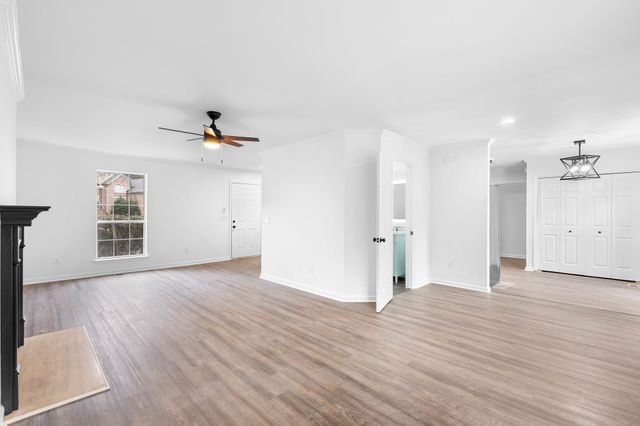 105 Horseshoe Ct, Mount Juliet, TN 37122