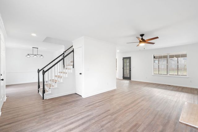 105 Horseshoe Ct, Mount Juliet, TN 37122