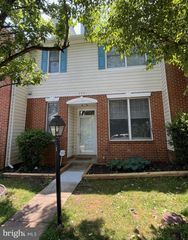 208 W PARK DR, Stafford, VA 22554