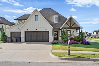 5314 E 124th Street S, Bixby, OK 74008