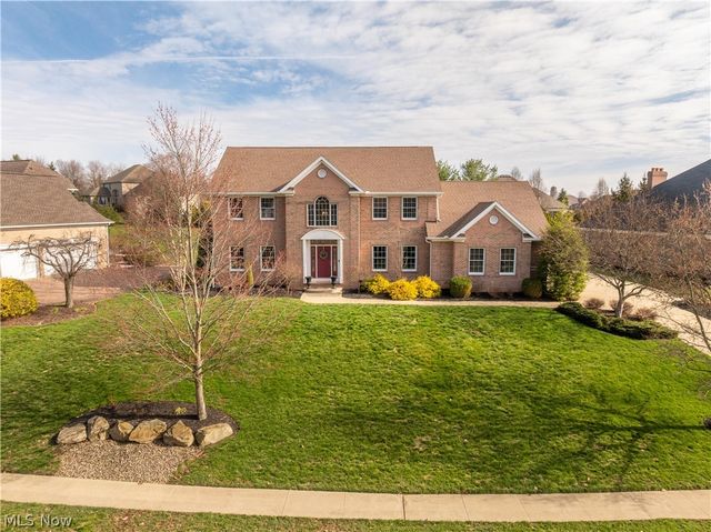 2669 Carrington Street NW, North Canton, OH 44720