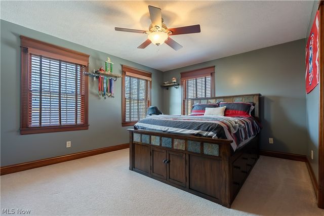 2669 Carrington Street NW, North Canton, OH 44720