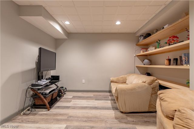 2669 Carrington Street NW, North Canton, OH 44720