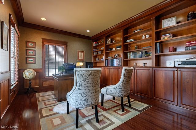 2669 Carrington Street NW, North Canton, OH 44720