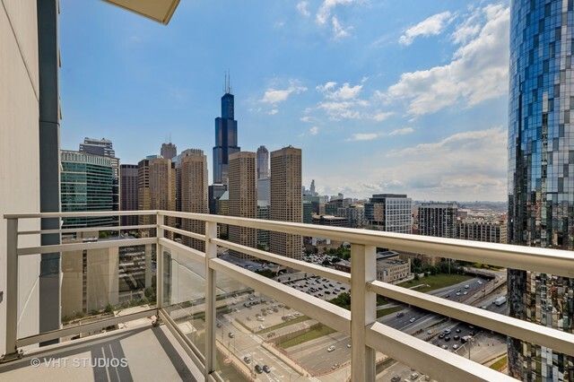 737 W WASHINGTON Boulevard 2508, Chicago, IL 60661
