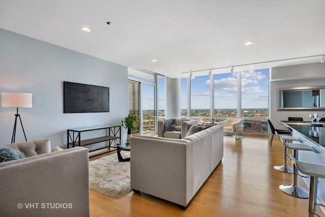 737 W WASHINGTON Boulevard 2508, Chicago, IL 60661