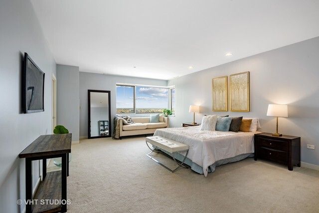 737 W WASHINGTON Boulevard 2508, Chicago, IL 60661