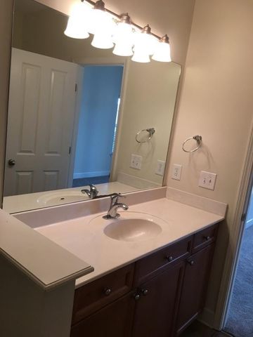 7223 Althorp Way Apt N9, Nashville, TN 37211