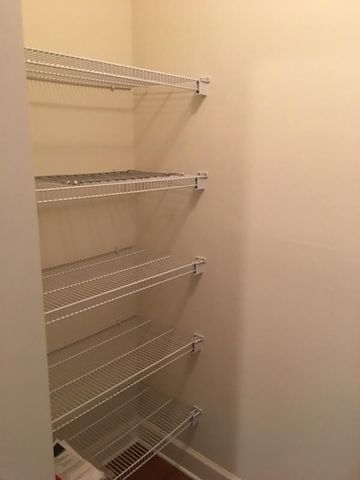 7223 Althorp Way Apt N9, Nashville, TN 37211