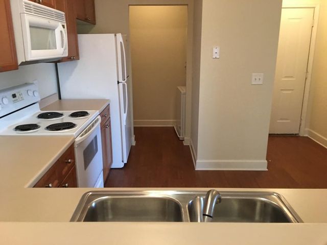 7223 Althorp Way Apt N9, Nashville, TN 37211