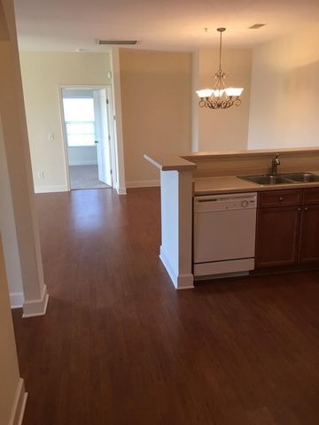 7223 Althorp Way Apt N9, Nashville, TN 37211