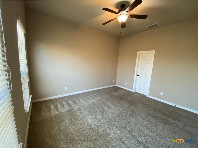 2213 Avery Village, New Braunfels, TX 78130