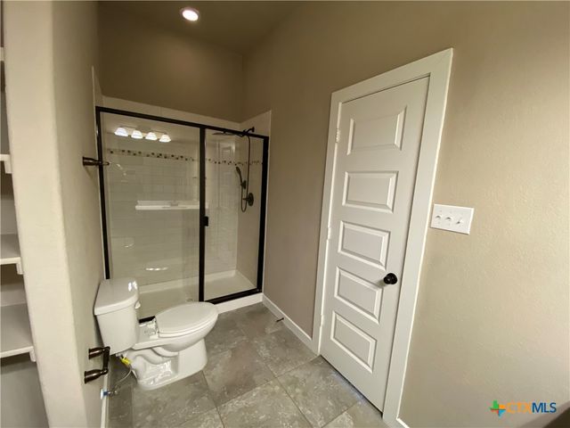 2213 Avery Village, New Braunfels, TX 78130