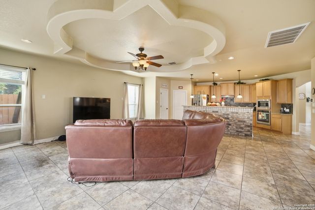 5035 Thymus, San Antonio, TX 78245