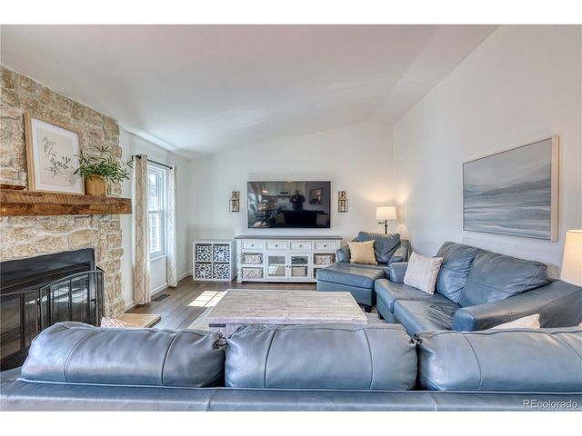 21268 E Powers Pl, Centennial, CO 80015