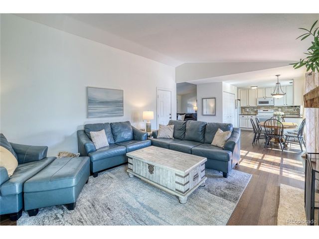 21268 E Powers Pl, Centennial, CO 80015