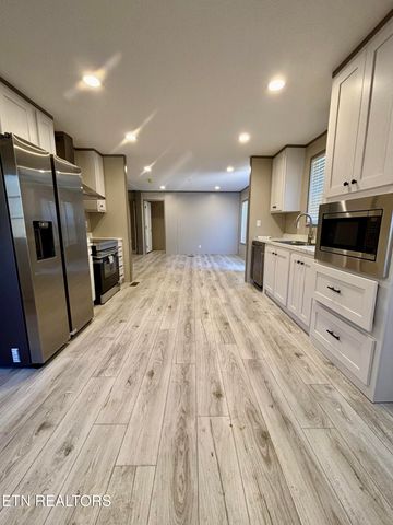 2101 Mccalla Ave, Knoxville, TN 37915