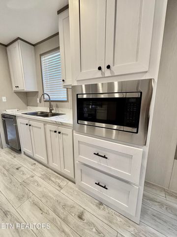 2101 Mccalla Ave, Knoxville, TN 37915