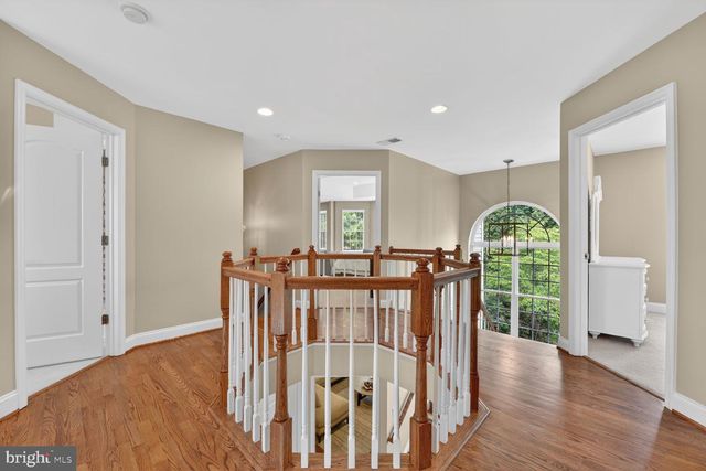 2795 MIDDLETON FARM CT, Herndon, VA 20171