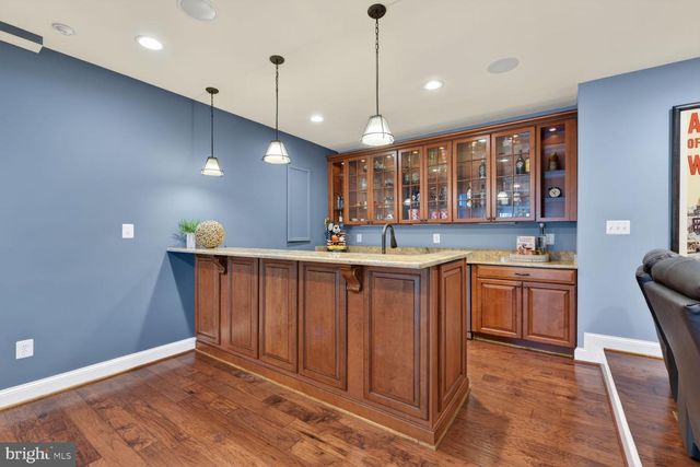 2795 MIDDLETON FARM CT, Herndon, VA 20171