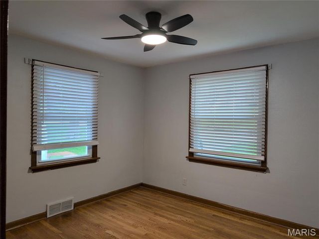 808 Arline Avenue, Ferguson, MO 63135