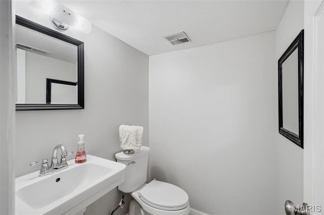 7061 Aliceton Avenue, Affton, MO 63123
