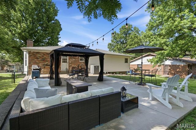 7061 Aliceton Avenue, Affton, MO 63123