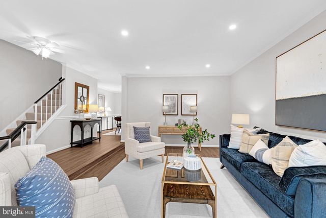 6163 GREEN HOLLOW CT, Springfield, VA 22152