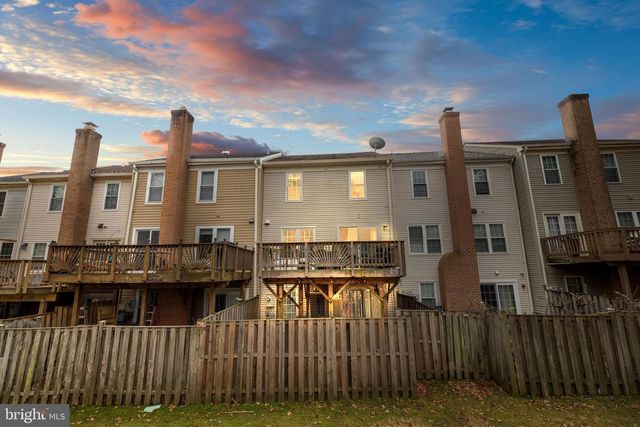 6163 GREEN HOLLOW CT, Springfield, VA 22152